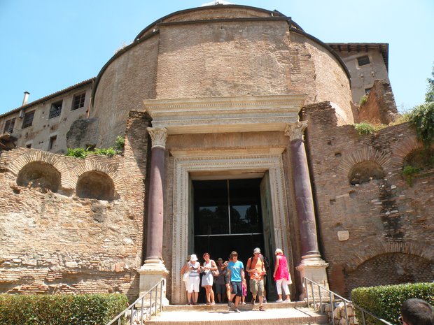  Temple de Romulus